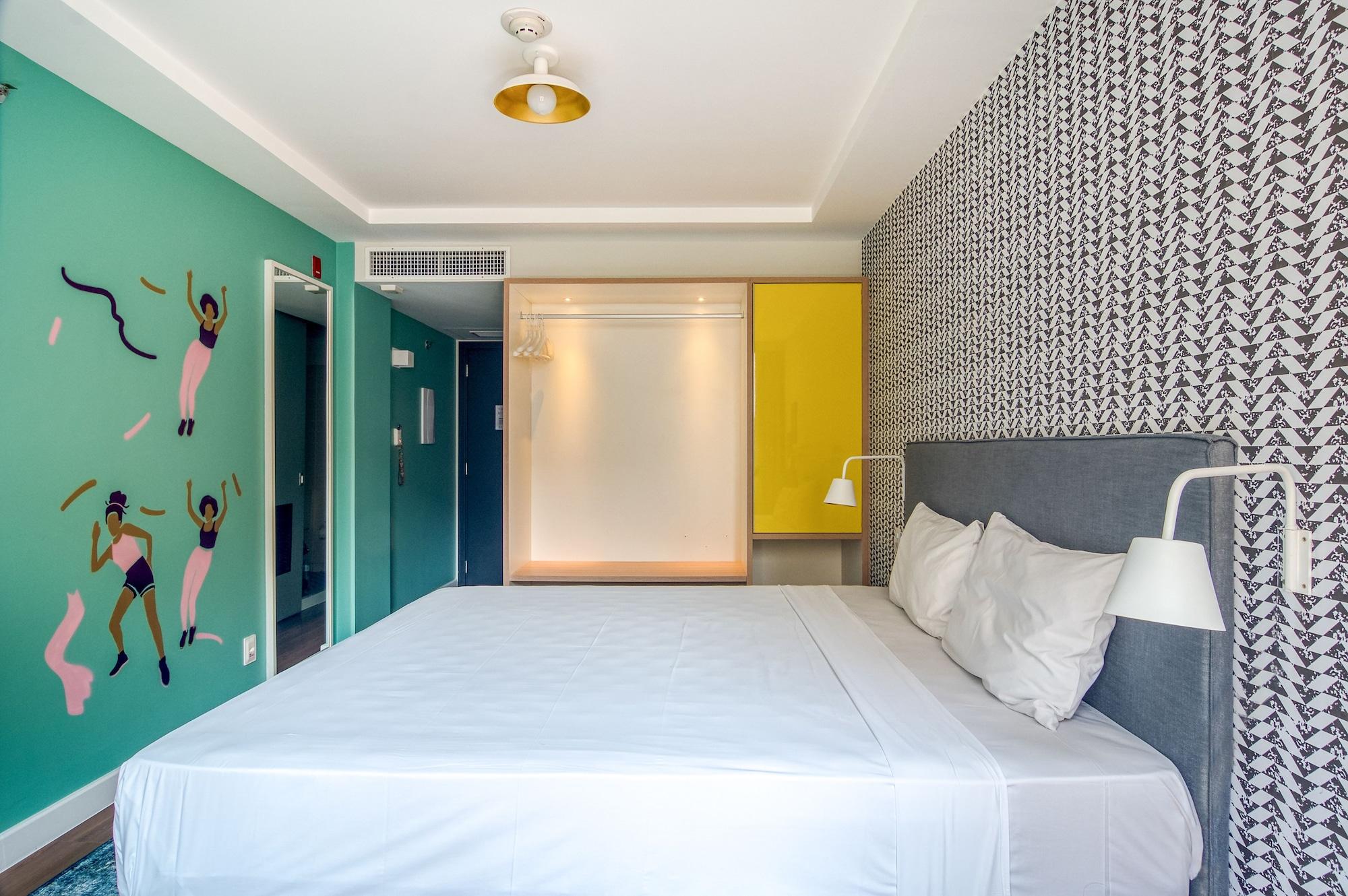 Socialtel Lapa Hotel